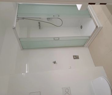 Große, sanierte 4-Zimmer-Wohnung mit Balkon nahe dem Stadtpark - Pr... - Photo 5