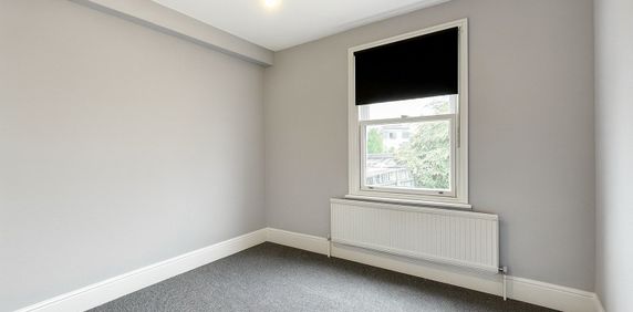 1 Bed Flat, Camberwell Road, SE5 - Photo 2