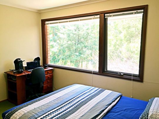 3-bedroom shared house, Cosgrove Ave - Photo 1