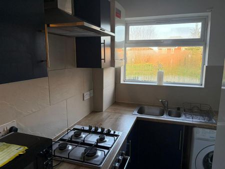 1 bedroom bungalow to rent - Photo 4