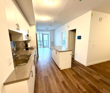 For Lease - 461 Green Road Unit# 823, Hamilton, Ontario - Photo 3