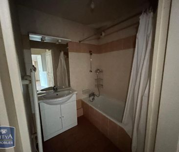 Location Appartement 2 pièces 47m² COLLONGES SOUS SALEVE 74160 - Photo 4