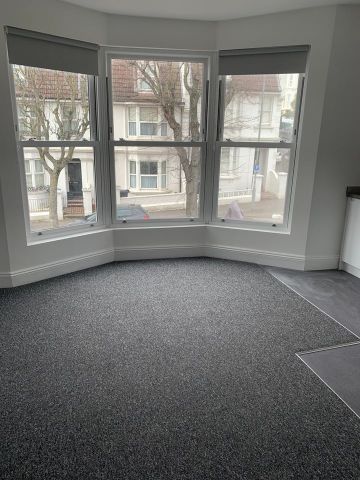 2 Bed Flat, Sutherland Road, BN2 - Photo 2