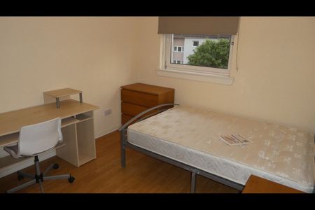 3 Bed Flat, Hmo Licensed - St Mungo Ave, G4 - Photo 4