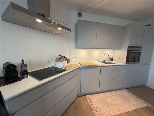 Appartement te huur - Foto 1