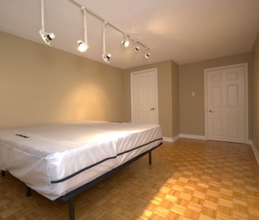 For Lease - 86 Bellona Street, Vaughan, Ontario - Photo 2