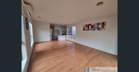 Townhouse with Room to Move - Photo 2