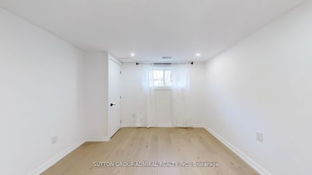 For Lease - 118 Clifton Avenue Unit# Basement 2, Toronto, Ontario - Photo 2