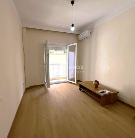 Ενοικιάζεται ανακαινισμένο διαμέρισμα 3ου ορόφου – 47 τ.μ. - Photo 2