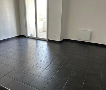Location Appartement 2 pièces 43m² CHANTELOUP LES VIGNES 78570 - Photo 5