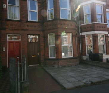 Flat 1, 5 Eglantine Avenue, Lisburn Road, Belfast, BT9 6DW - Photo 4