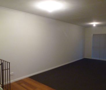 176a Quarter Sessions, Westleigh, NSW 2120 - Photo 3