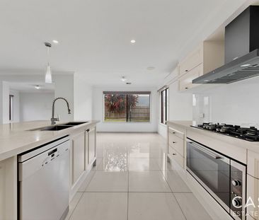 12 Sapphire Place, Springvale - Photo 6