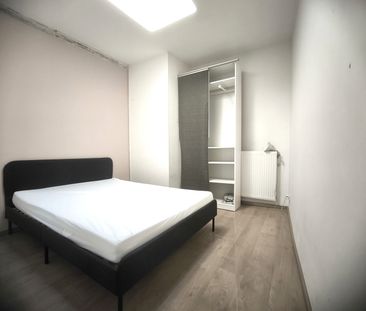 Location Appartement 3 pièces 54m² AVIGNON 84000 - Photo 4