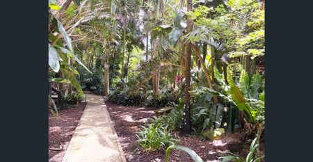 Tranquil Coastal Oasis – Lower Level Duplex Haven - Photo 5