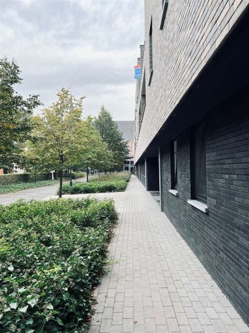 Appartement op de tweede verdieping met terras - Photo 4