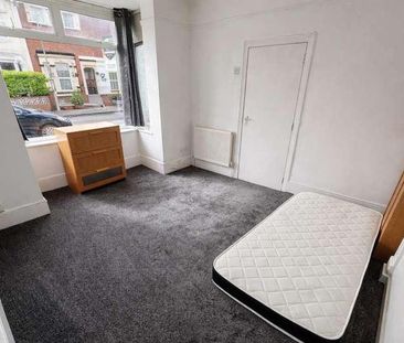 Kings Road, Gosport, PO12 - Photo 2