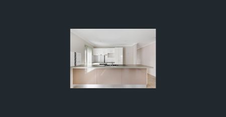 Spacious Family Home in a Peaceful, Family-Friendly Street! - Photo 5