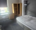 6 Bed - 8 St Michael's Terrace, Headingley, Leeds - LS6 3BQ - Student - Photo 5
