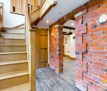 3 bedroom Barn Conversion to let - Photo 3