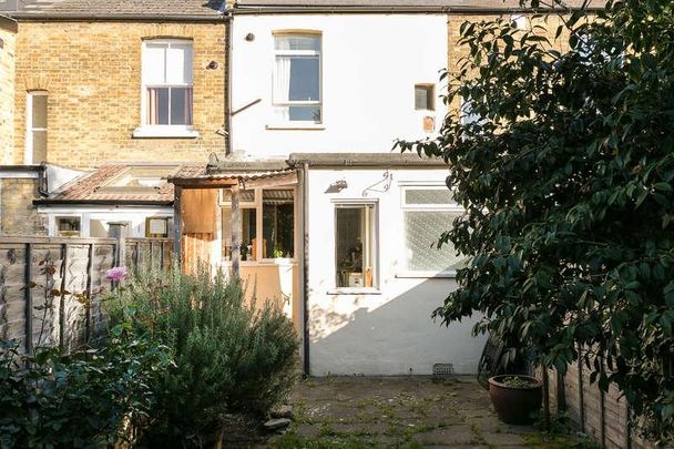 Landells Road, East Dulwich, London, SE22 - Photo 1