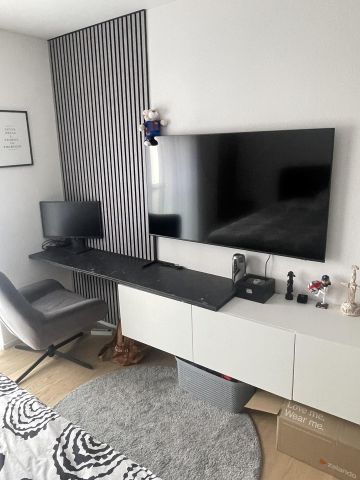 Helle moderne 2 1/2 Zimmer Wohnung-auf Wunsch teilmöbiliert - Foto 3
