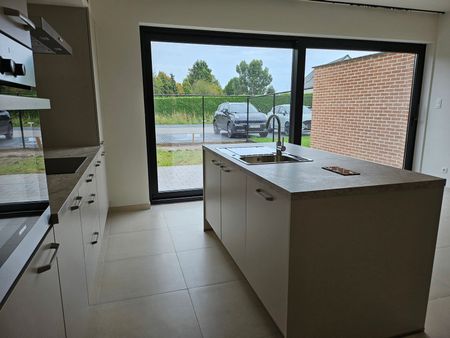 Appartement te huur - Foto 2