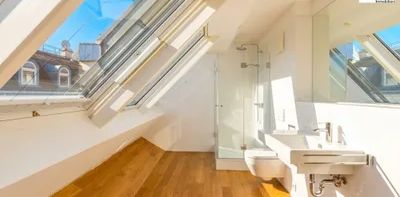 360° TOUR // PENTHOUSE-WOHNUNG nahe NASCHMARKT - Photo 2