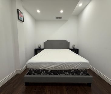 For Lease - 91 Glensteeple Trail Unit# Lower Level, Aurora, Ontario - Photo 4