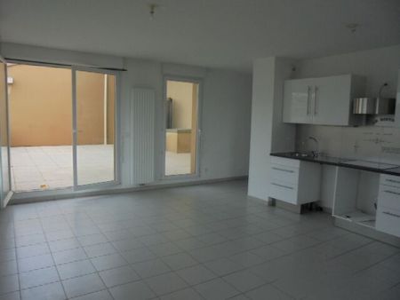 Appartement 4 pièces 82m2 MARSEILLE 12EME 1 290 euros - Photo 4