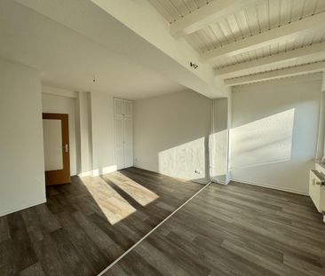 Ihr neues Zuhause: Gemütliche 2-Raum-Wohnung mit Balkon! - Photo 1