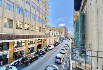 Casa a Messina in Via Nino Bixio