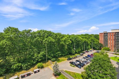 For Lease - 1964 Main Street Unit# 1107, Hamilton, Ontario - Photo 5