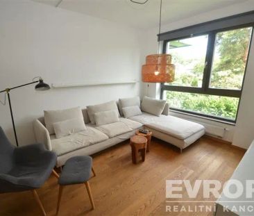 Plně vybavený luxusní byt 3+kk v Kateřinkách se dvěma balkony, skle... - Fotografie 4