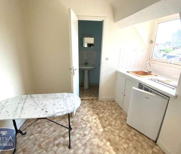 Location Appartement 1 pièce 28m² BLOIS 41000 - Photo 2