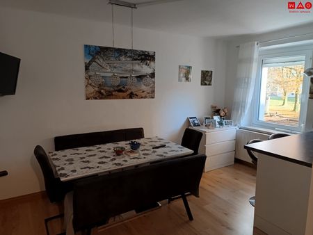 Ein Preis, der begeistert: gepflegte 3-Zimmer-Wohnung in grüner Stadtrandlage von Steyr Münichholz! Hell, modern und perfekt für entspanntes Wohnen mit Wohlfühlfaktor! - Photo 2