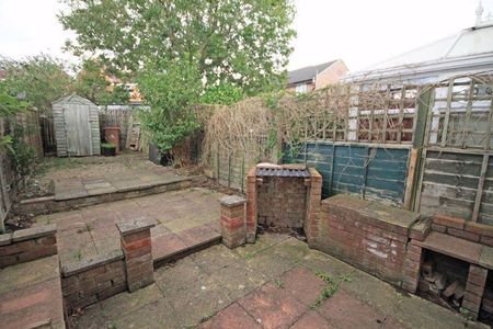 1 bedroom terraced house to rent - Photo 4