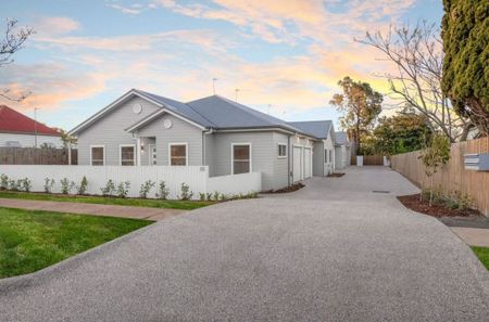 Modern Low-Maintenance Home in Convenient Location - Photo 4