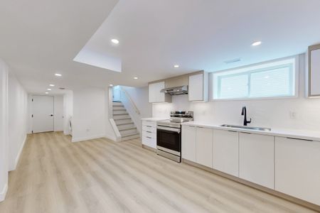 For Lease - 739 Annland Street Unit# LOWER, Pickering, Ontario - Photo 3