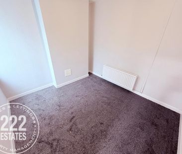 Lovely Lane - Warrington - WA5 - Photo 6