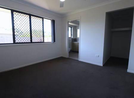 25 Waterside Way, 4655, Eli Waters Qld - Photo 3