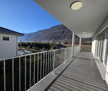 MODERNO SPAZIOSO E SOLEGGIATO - Foto 3