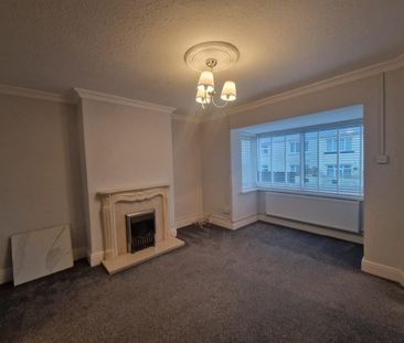 St. Margarets Avenue, Jersey Marine, SA10 6JH, Neath - Photo 1