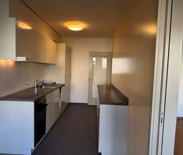 3.5 Zimmer, 76 m², 3. Stock - Foto 4