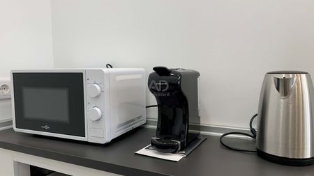 Madrid, Community of Madrid 28047 - Photo 2