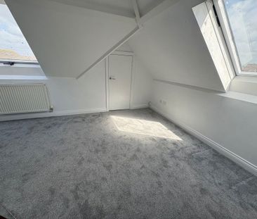 CAPSTONE ROAD, CHARMINSTER (P07876) - Photo 6