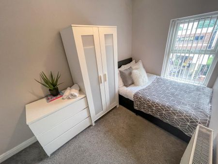 5 bedroom house to rent - Photo 4