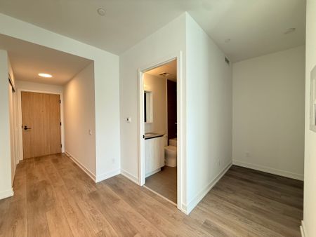 For Lease - 35 Parliament Street Unit# 921, Toronto, Ontario - Photo 2