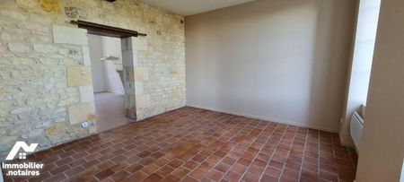 A Louer, disponible au 15 Avril 2026, Maison ancienne entièrement rénover mitoyenne, d'environ ... - Photo 4