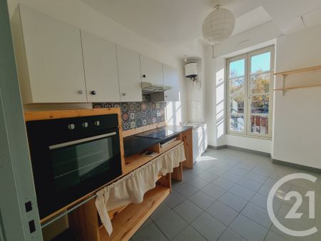 Location Appartement 3 pièces 106m² GAILLAC 81600 - Photo 5
